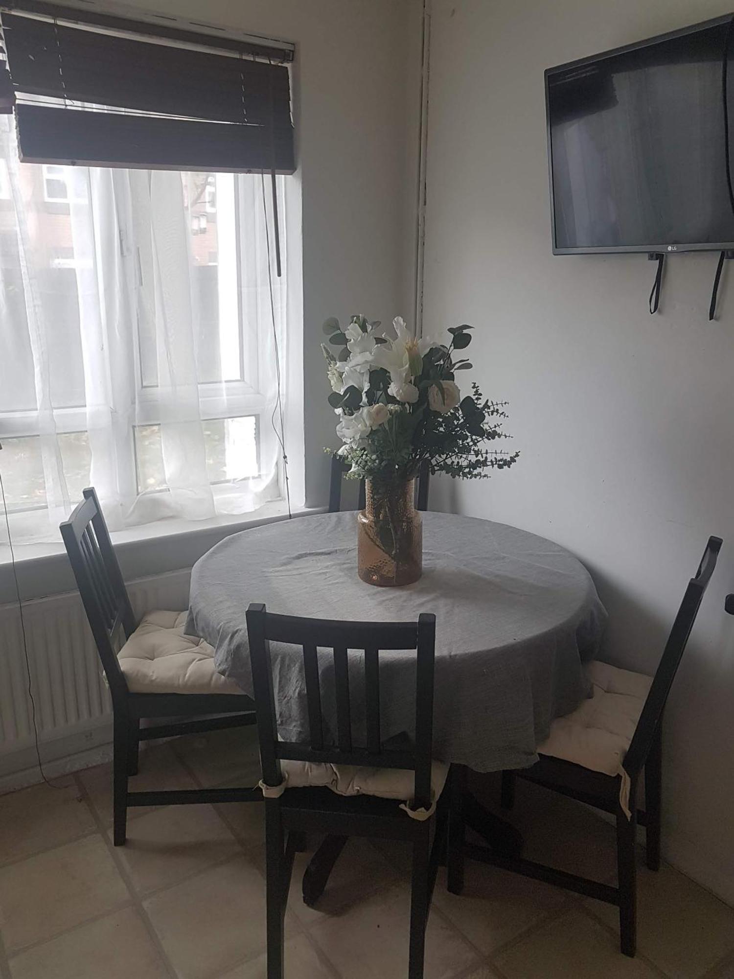4 Mereside Walk Manchester Eksteriør billede